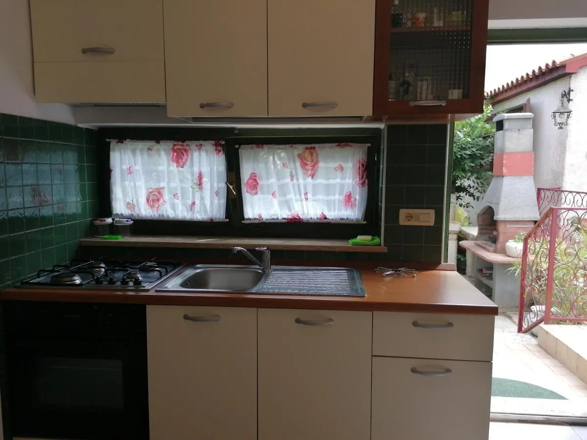 Apartments Morosini Ρόβινι 0*,